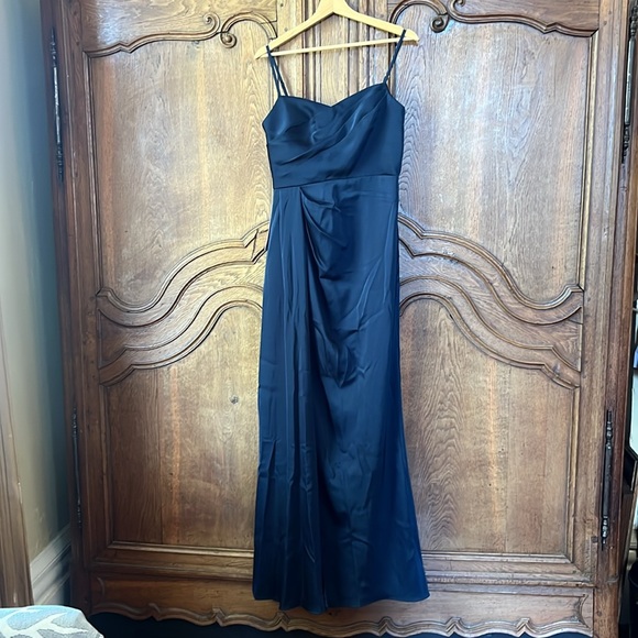 AZAZIE BONA Stretch Dark Navy A-Line V-Neck Pleated Stretch Satin - Picture 8 of 16
